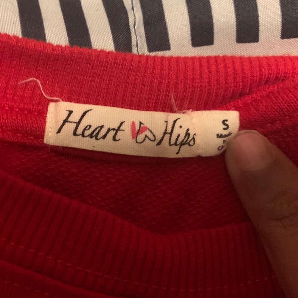 Sweater - Picture 2 of 2